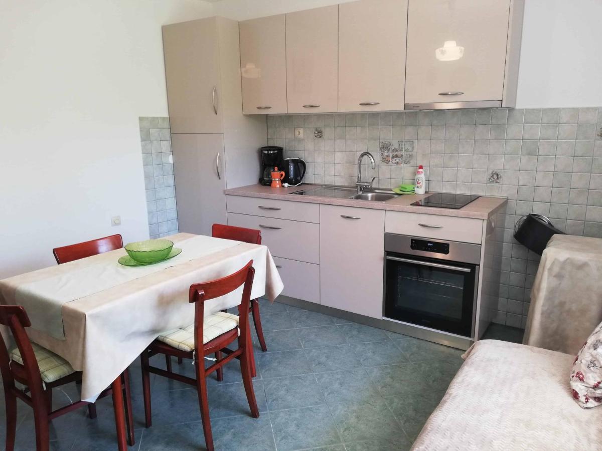 Apartments Sandra Palit 외부 사진